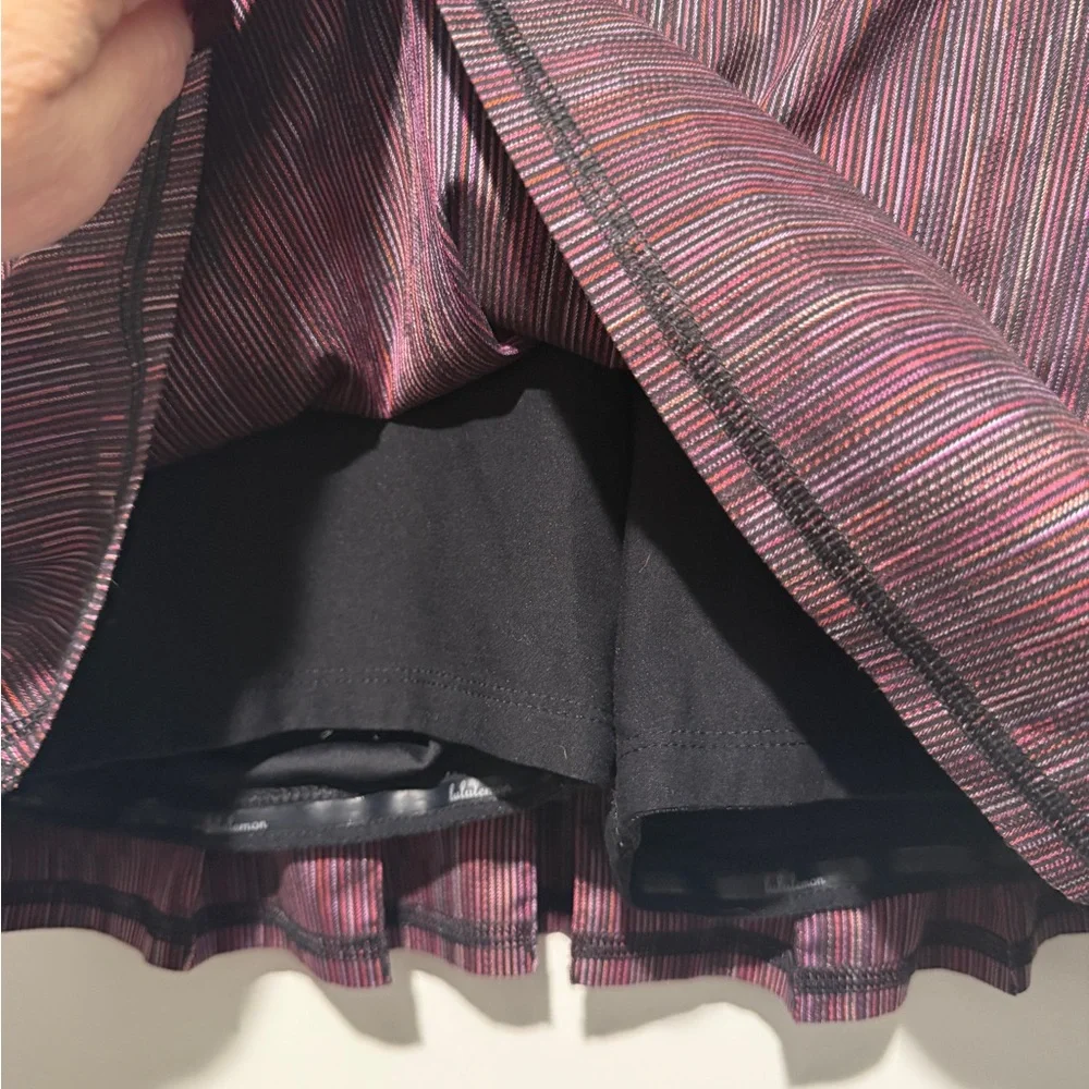 Lululemon Run Pace Setter Skirt Wee are from Space Black Multi Size 6 EUC - Picture 7 of 7